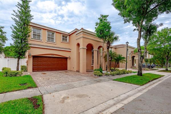 Riviera Isles, 5387 SW 155th Way, Miramar, Florida 33027, image 2