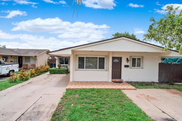Sweetwater Groves, 11513 SW 7th Ter, Sweetwater, Florida 33174, image 2