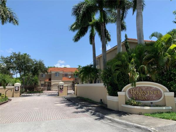 Bridgeport Villas, 14179 SW 126th Pl, Three Lakes, Florida 33186, image 2
