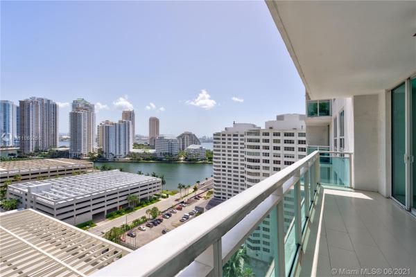The Plaza On Brickell East, 950 Brickell Bay Dr #1706, Miami, Florida 33131, image 2