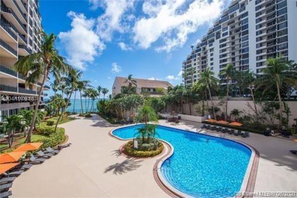 Brickell Key Two, 540 Brickell Key Dr #1802, Miami, Florida 33131, image 2