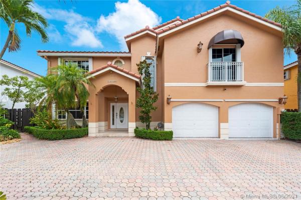 Renaissance At Lakes Of The Meadow, 15430 SW 47th St, Kendall West, Florida 33185, image 2