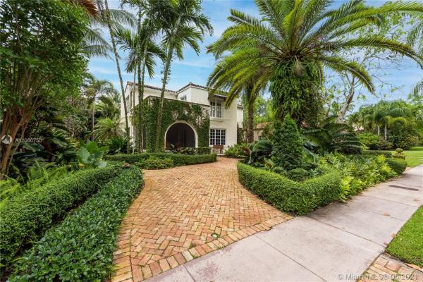 Granada, 816 Castile Ave, Coral Gables, Florida 33134, image 2