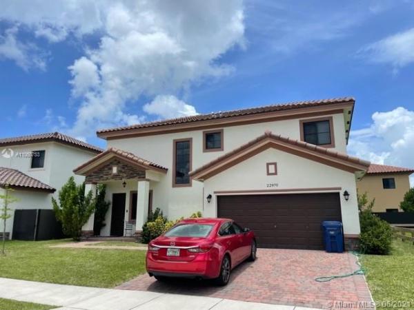 Bailes Commons, 22970 SW 114th Path, Princeton, Florida 33170, image 2