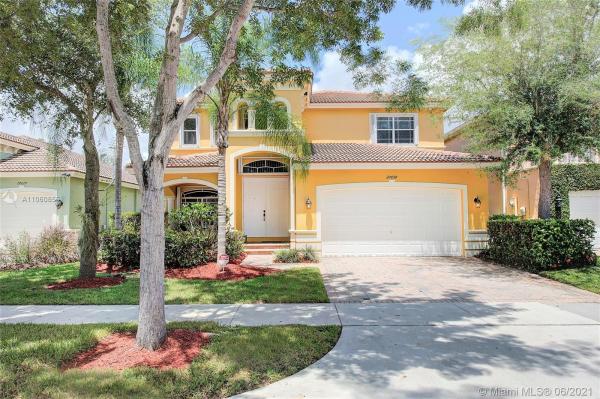 Cantamar, 20658 SW 90th Pl, Cutler Bay, Florida 33189, image 2