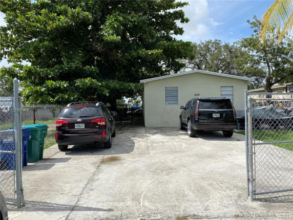 The Tropics, 3051 NW 95th St, West Little River, Florida 33147, image 2