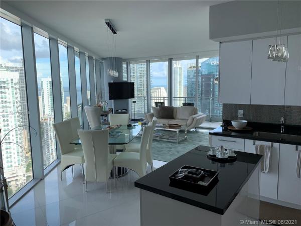 Mint At Riverfront, 92 SW 3rd St #4201, Miami, Florida 33130, image 2