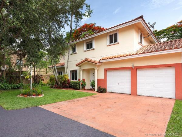 Miller Oaks, 6545 SW 55th Ter, South Miami, Florida 33155, image 2