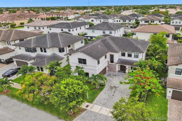 7265 SW 163rd Pl, Unincorporated Dade County, Florida 33193, image 2
