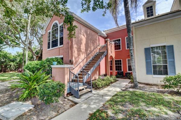 Bahia At Delray, 1385 Crystal Way #A, Delray Beach, Florida 33444, image 2