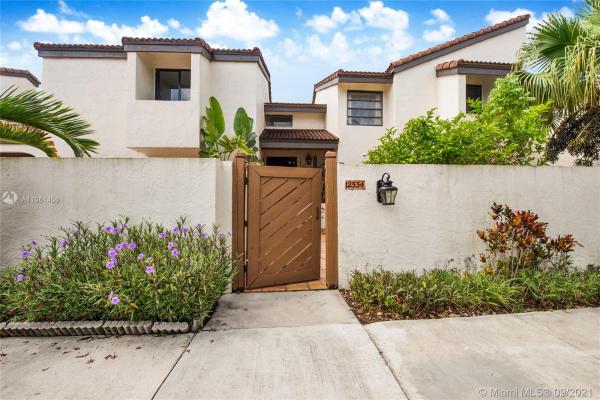 Kenland Court, 12534 SW 94th Ln 0, The Crossings, Florida 33186, image 2