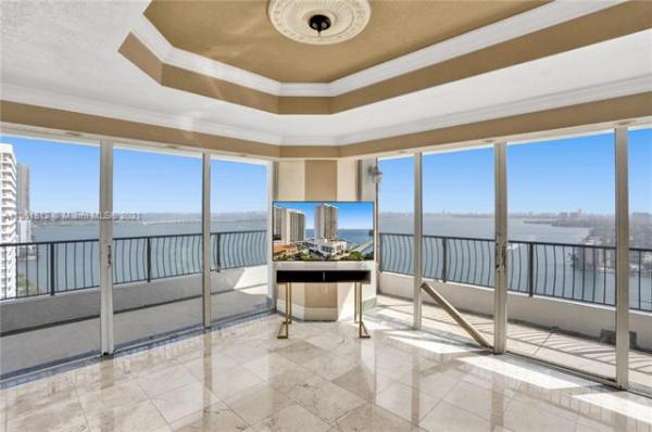 Venetia, 555 NE 15th St #TS-C, Miami, Florida 33132, image 2