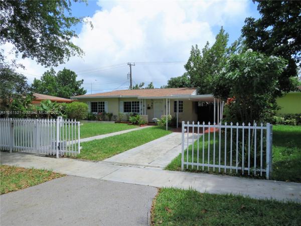 Carl Byoir, 842 NE 160th St, North Miami Beach, Florida 33162, image 2