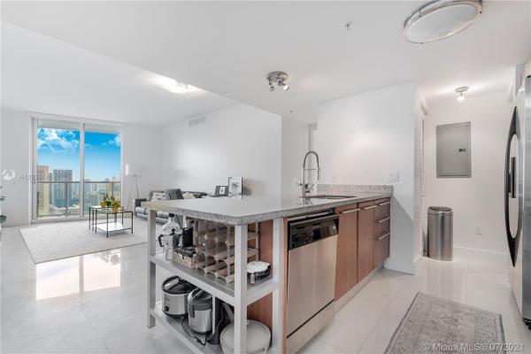 Latitude On The River, 185 SW 7th St #3909, Miami, Florida 33130, image 2