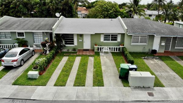 Coral Haven, 2059 SW 100th Ct, University Park, Florida 33165, image 2