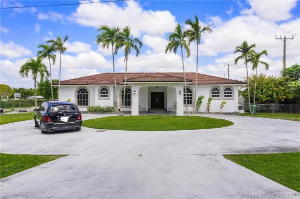 Miller Drive Estates, 10305 SW 70th St, Sunset, Florida 33173, image 2