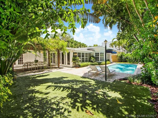 Biscayne Key Estates, 630 Allendale Rd, Key Biscayne, Florida 33149, image 2