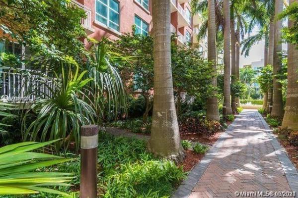 Cite On The Bay West, 2001 Biscayne Blvd #2107, Miami, Florida 33137, image 1
