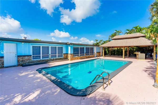 Palm Springs North, 7261 NW 169th St, Country Club, Florida 33015, image 2