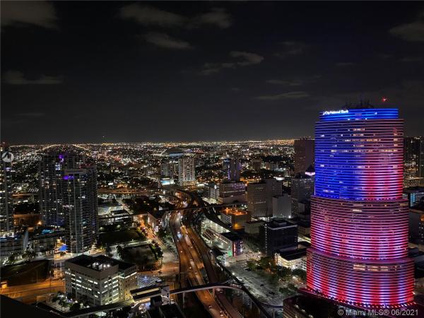 Epic Hotel & Residences, 200 Biscayne Boulevard Way #5310, Miami, Florida 33131, image 2