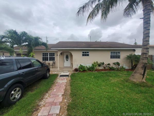 Dixie Heights, 12970 SW 267th St, Princeton, Florida 33032, image 2
