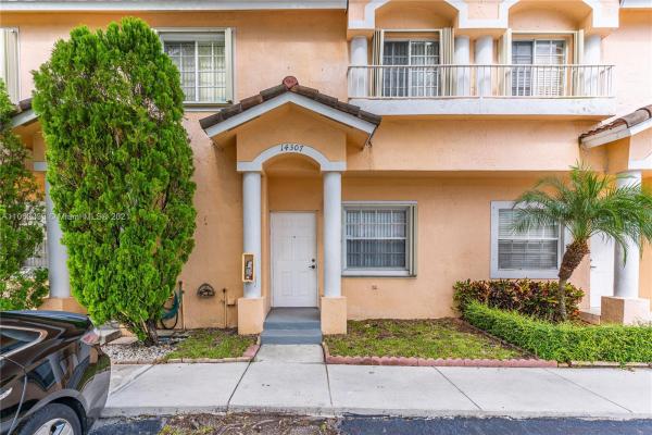 Bonita Villas, 14307 SW 120th Ct #4-8, Three Lakes, Florida 33186, image 2