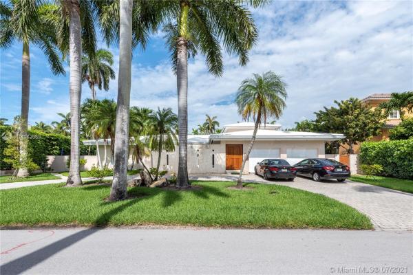 La Gorce Island, 6644 Windsor Ln, Miami Beach, Florida 33141, image 2