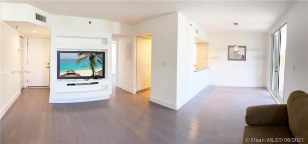 Altos Del Mar, 7728 Abbott Ave #301, Miami Beach, Florida 33141, image 2