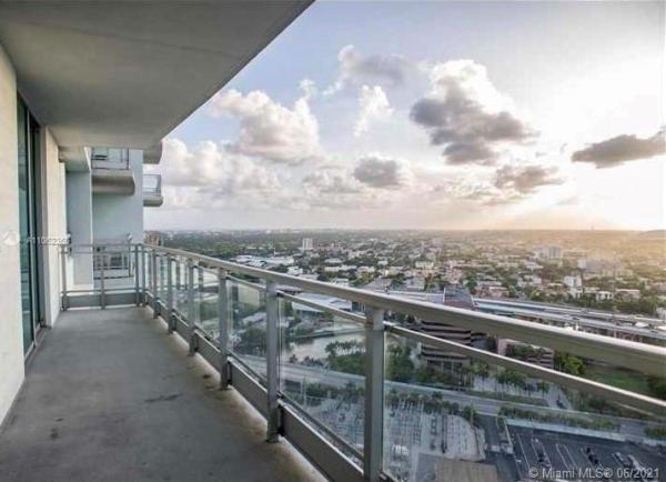 The Ivy At Riverfront, 90 SW 3rd St #2607, Miami, Florida 33130, image 2