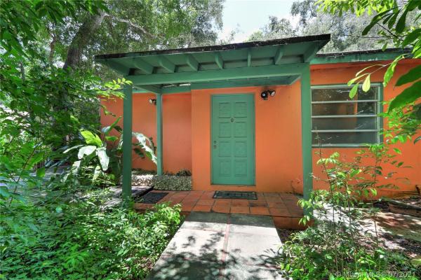 West Larkin Park, 6747 SW 77th Ter, South Miami, Florida 33143, image 2