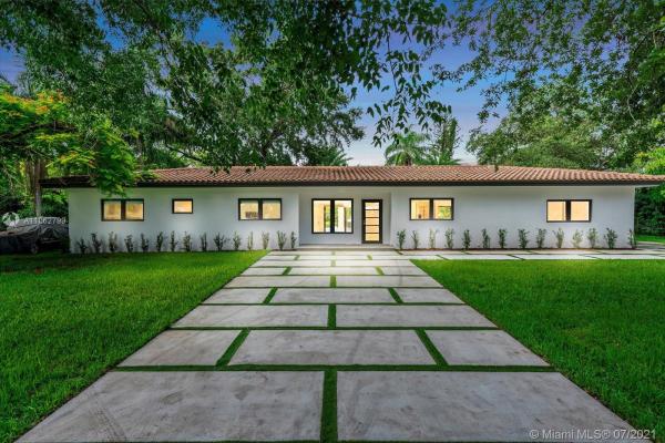 Suniland Manor, 8200 SW 130th St, Pinecrest, Florida 33156, image 2