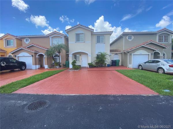 Monaco Estates At Kendall, 16286 SW 97th Ter, The Hammocks, Florida 33196, image 2