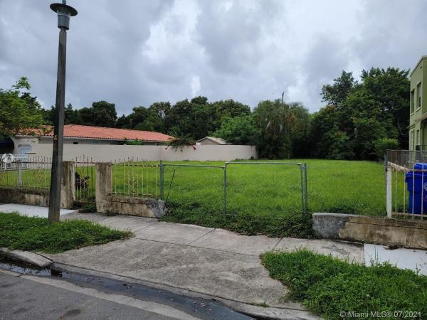 Ohio Grove, 2134 SW 10th St, Miami, Florida 33135, image 2