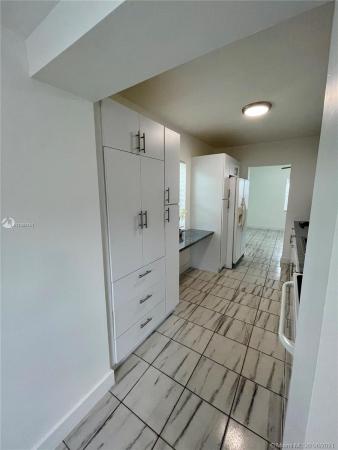 Fulford By The Sea, 1763 NE 179th St, North Miami Beach, Florida 33162, image 2
