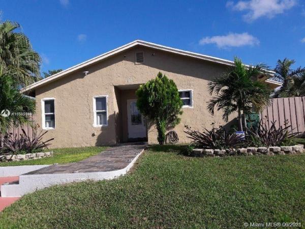 13615 SW 285th Ter, Unincorporated Dade County, Florida 33033, image 2