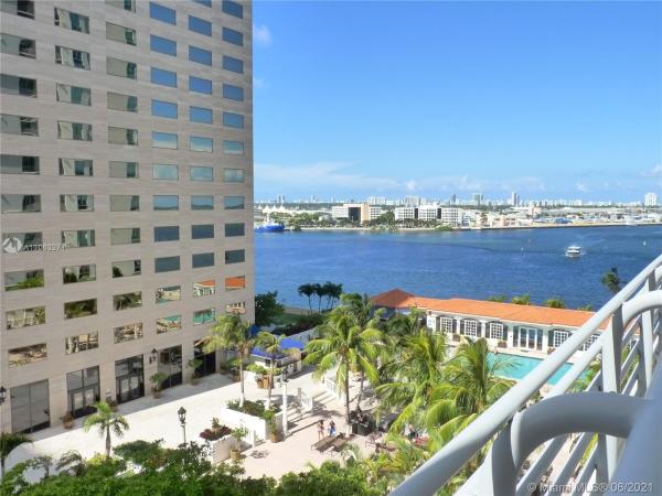 One Miami East, 335 S Biscayne Blvd #1200, Miami, Florida 33131, image 2
