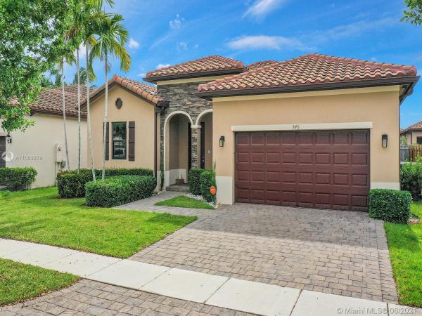 Sonoma At The Vineyards, 540 SE 35th Ter, Homestead, Florida 33033, image 2