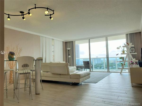 Hallandale Beach, Florida 33019, image 2