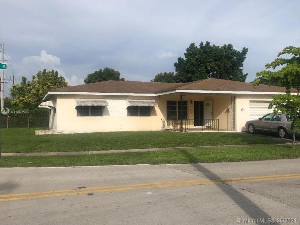 Comfort Gardens, 1095 NW 32nd Pl, Miami, Florida 33125, image 2