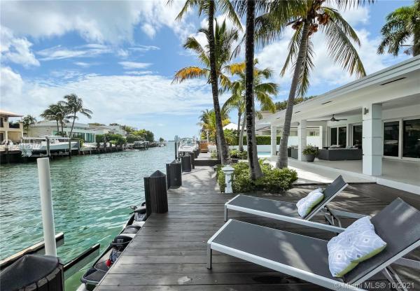 Keystone Island, 2341 Keystone Blvd, North Miami, Florida 33181, image 2
