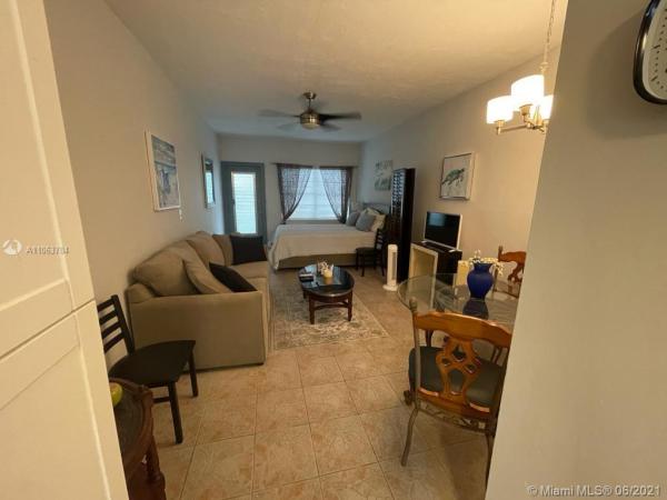 Broadwater Beach Arms, 6490 Collins Ave #5, Miami Beach, Florida 33141, image 2
