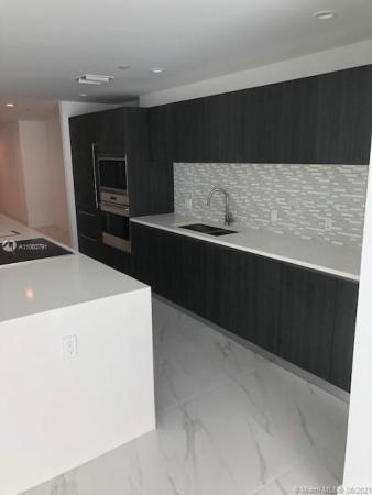 Le Jardin House, 1150 102nd St #403, Bay Harbor Islands, Florida 33154, image 3