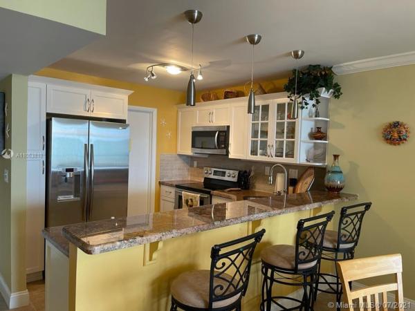 Trafalgar Towers, 1400 S Ocean Dr #301, Hollywood, Florida 33019, image 2