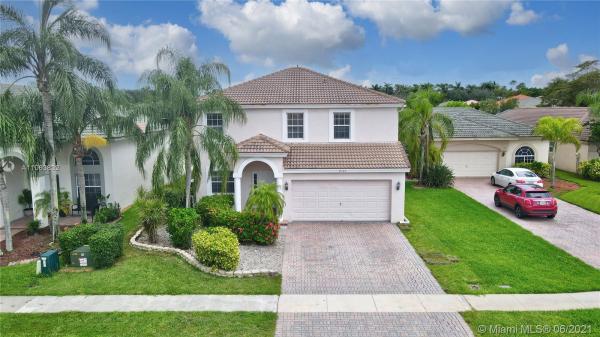 Bluff Harbor, 4105 Sea Mist Way, Wellington, Florida 33449, image 2