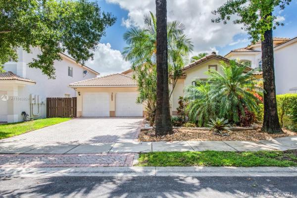 St Croix At Doral Isles, 7289 NW 107th Pl, Doral, Florida 33178, image 1