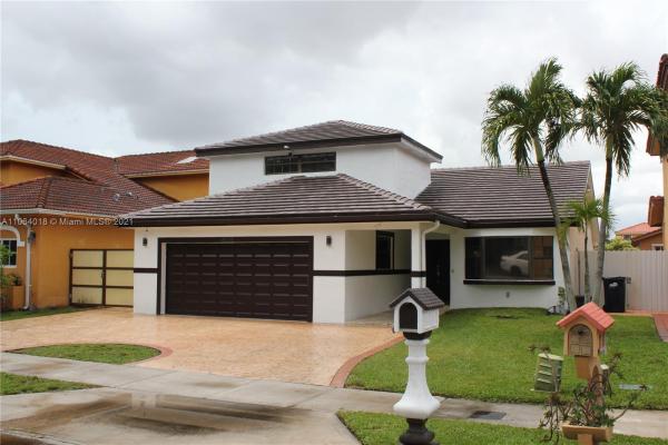 West Lakes Gardens, 8828 NW 152nd Ter, Miami Lakes, Florida 33018, image 2