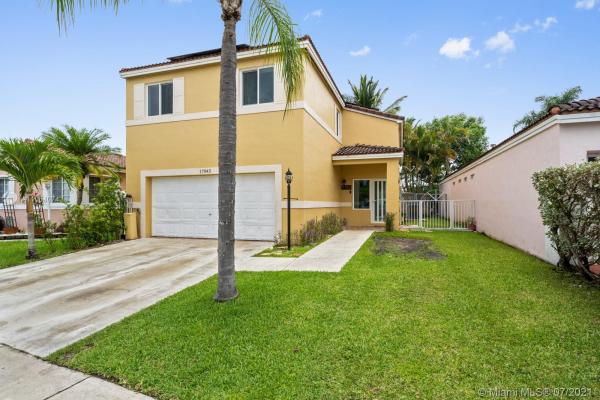 Weitzer Serena Lakes West, 17043 SW 142nd Pl, Richmond West, Florida 33177, image 2