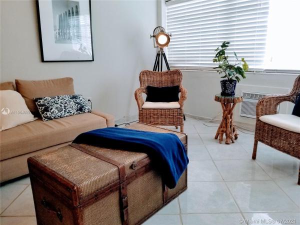 Kings Point Imperial, 220 NE Kings Point Dr #111, Sunny Isles Beach, Florida 33160, image 2