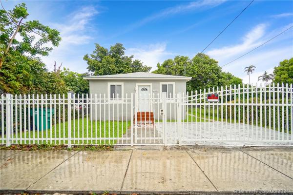 Liberty City, 1754 NW 67th St, Gladeview, Florida 33147, image 2