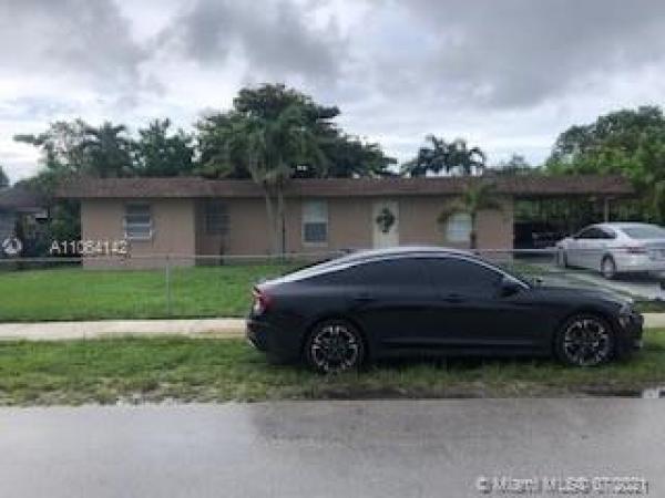 Miami Gardens Manor, 4930 NW 192nd St, Miami Gardens, Florida 33055, image 2